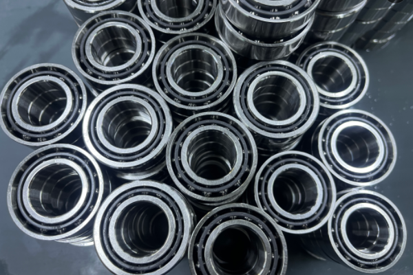 銑床主軸軸承振動大怎么辦？