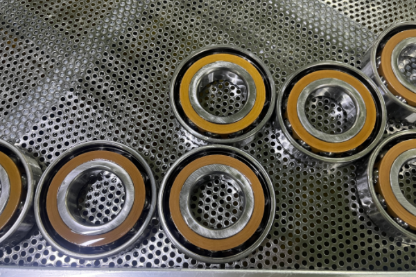 雕銑機軸承密封失效怎么處理